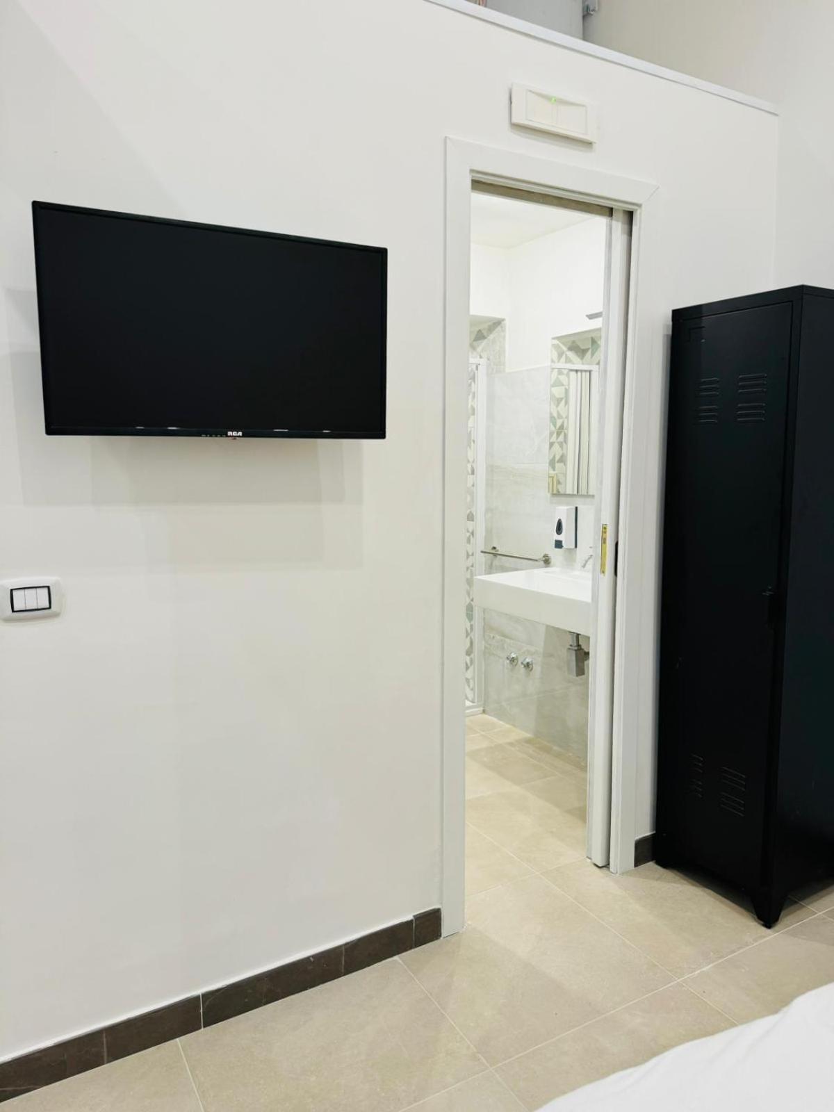 Art Suite San Liborio Наполи Екстериор снимка